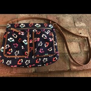 Pretty floral purse.